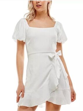 Trixxi White Puff Sleeve Faux Wrap Dress size medium